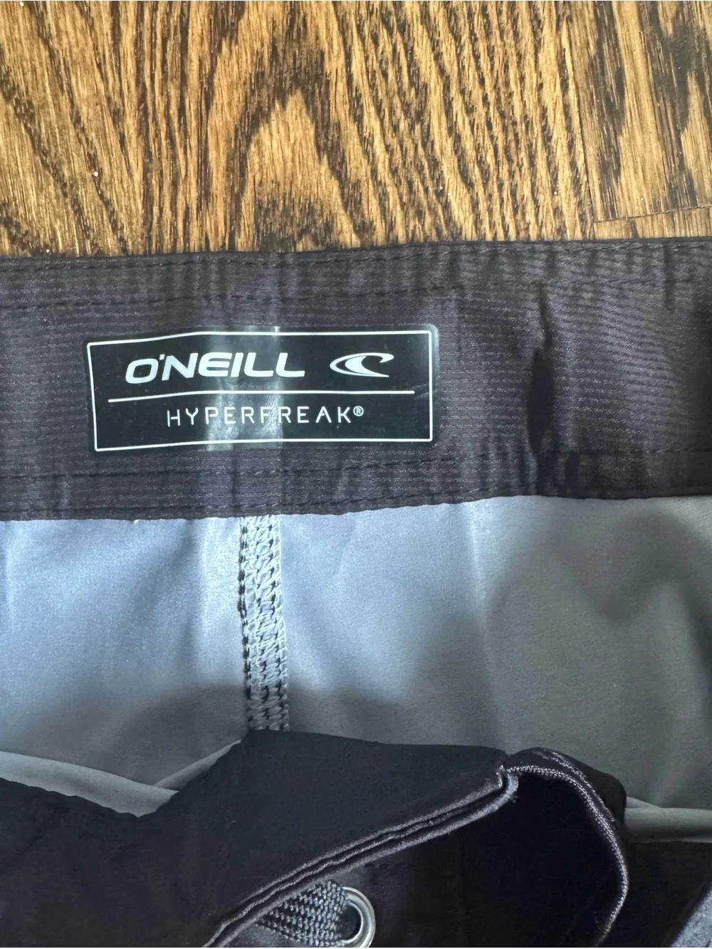 O'Neill Hyperfreak Swim Trunks in Black and Gray;  Size 32 waist